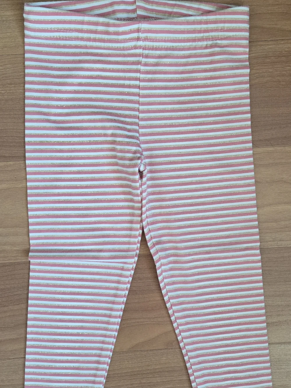 4-Piece, 2T Girls Outfit: Free Planet, H&M, Carter's; Sweater, Tank, Skirt, Pant